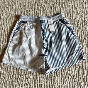 American Eagle Shorts XS NWT 😍